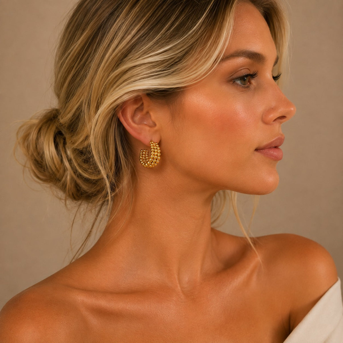 Sunkis Etta Gold Hoop Earrings Hypoallergenic