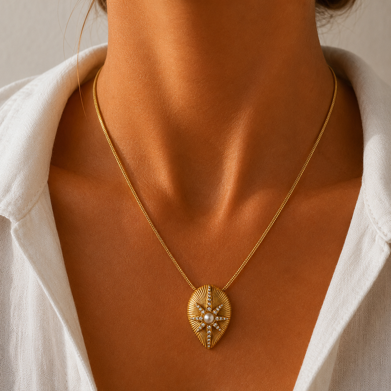 Sunkis Sunburst Pearl Snake Chain Pendant Necklace Waterproof